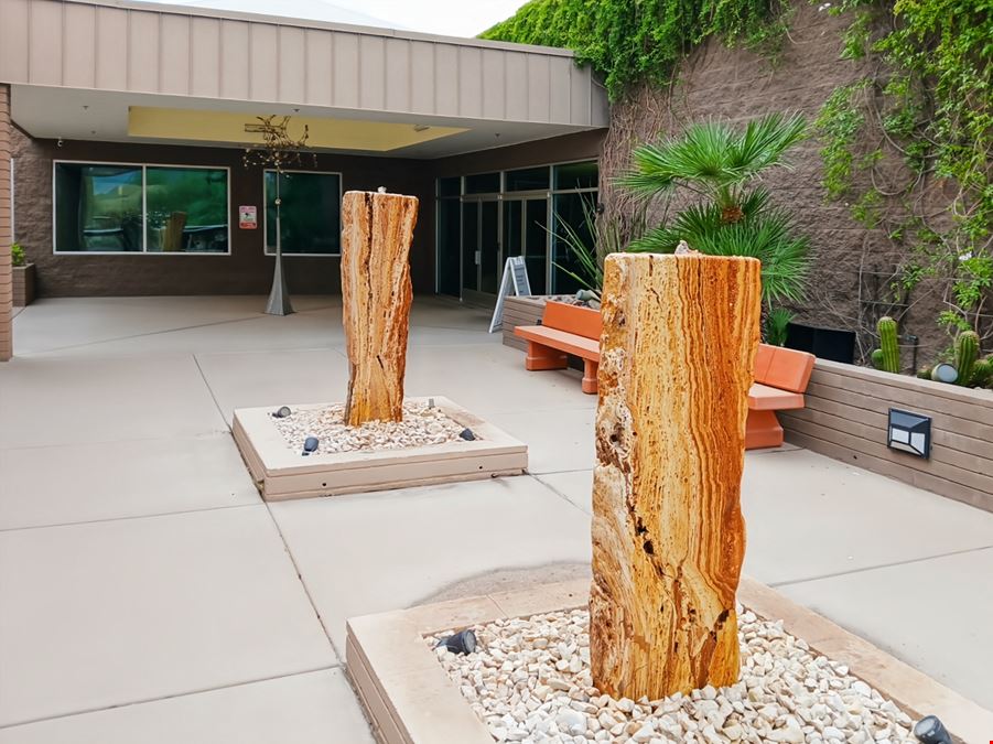 AZ, Fountain Hills - 16930 E Palisades Blvd