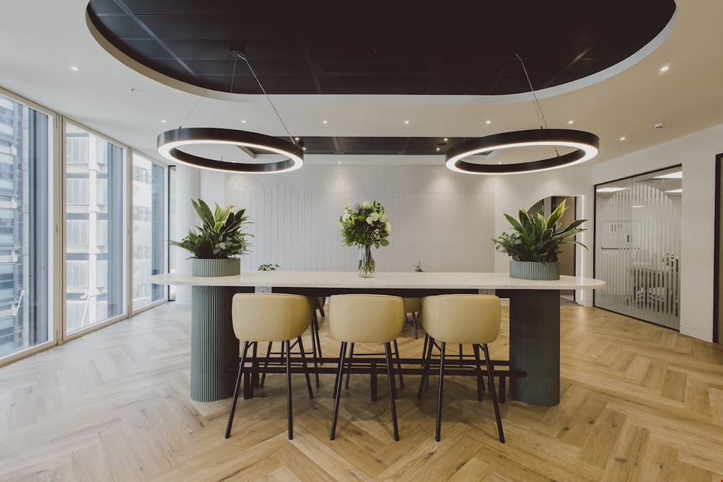 Orega - London - Lime St