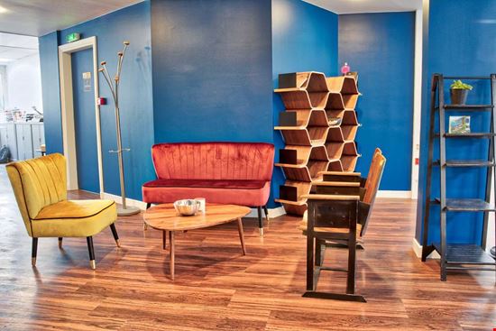 Preview of Deskeo - Neuilly - Chartres Office space for Rent in Paris