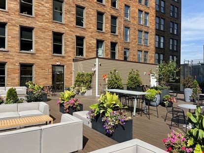 Spaces - Columbus - Broad St