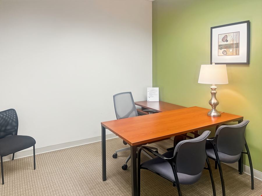 NC, Charlotte - Southpark Fairview