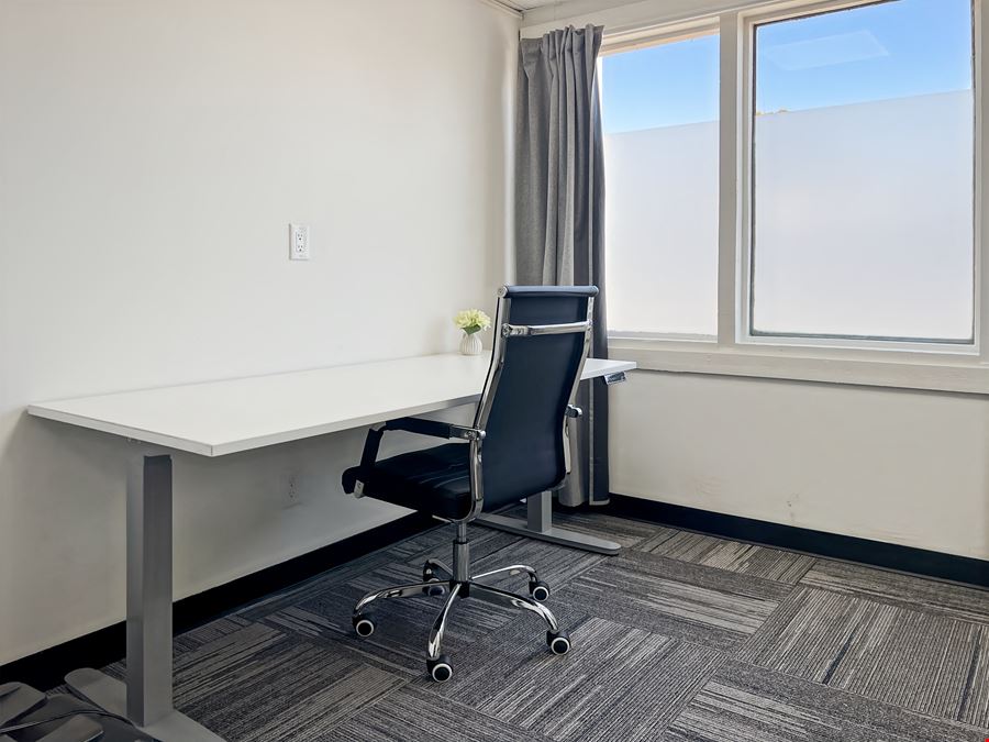 AZ, Phoenix - N 12th St