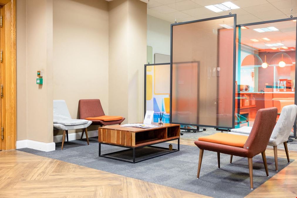 Landmark: Birmingham, Brindleyplace