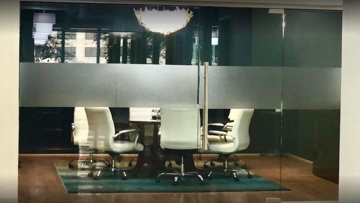 W Suites @ 1001 Wilshire