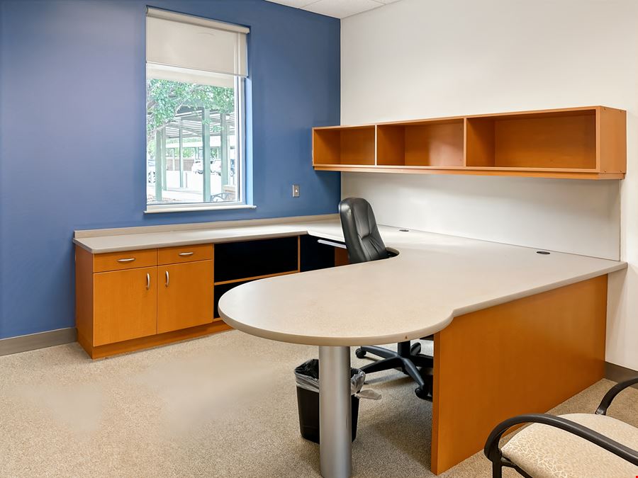 TX, Houston - Crossroads Park Drive