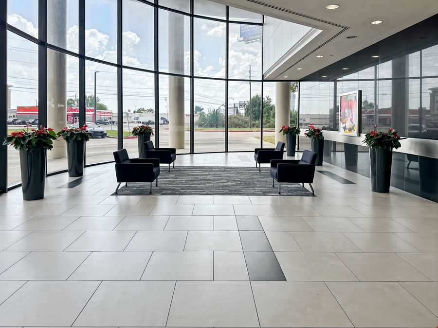 TX, Houston - Willowbrook