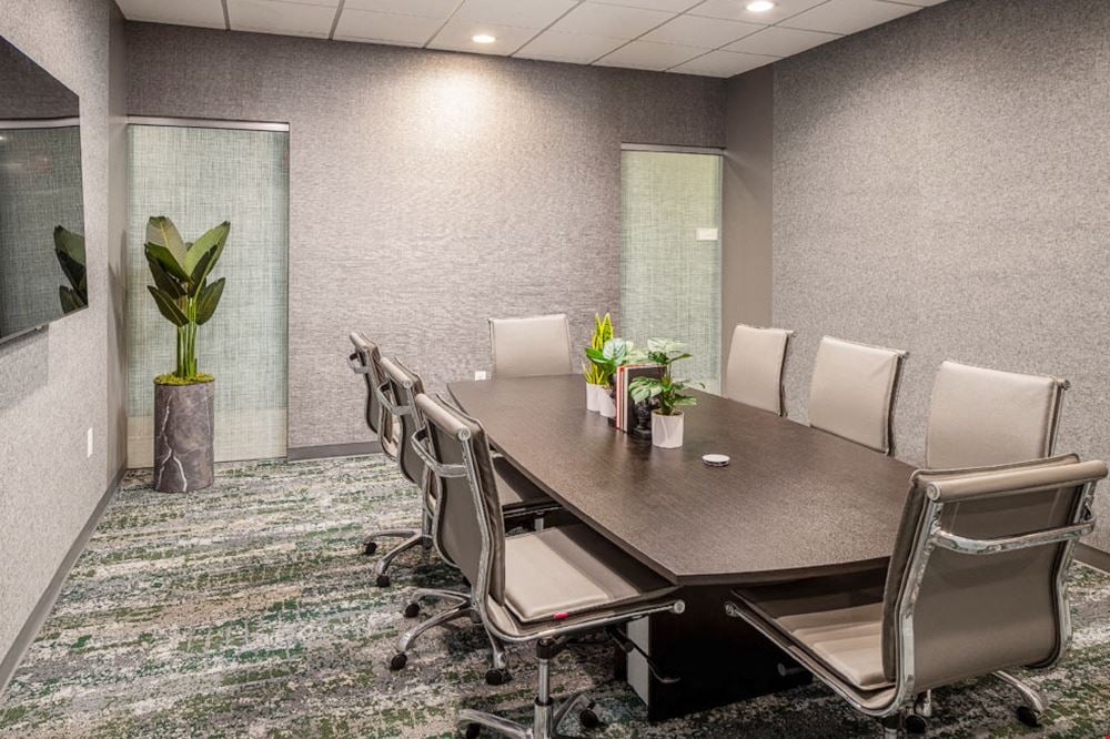 1995 North Park Place