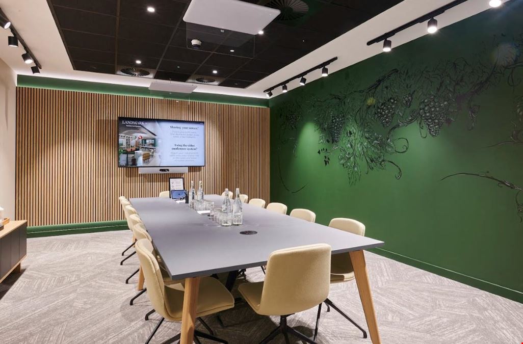 Landmark: Orchard Place - Victoria