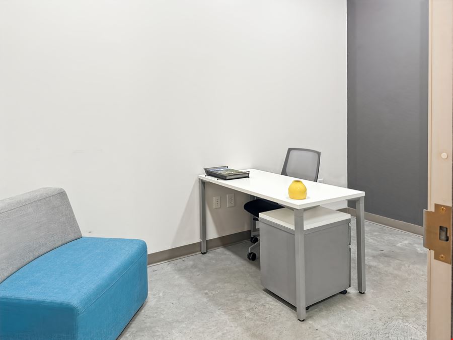 GA, Atlanta - Spaces Atlanta - The Battery