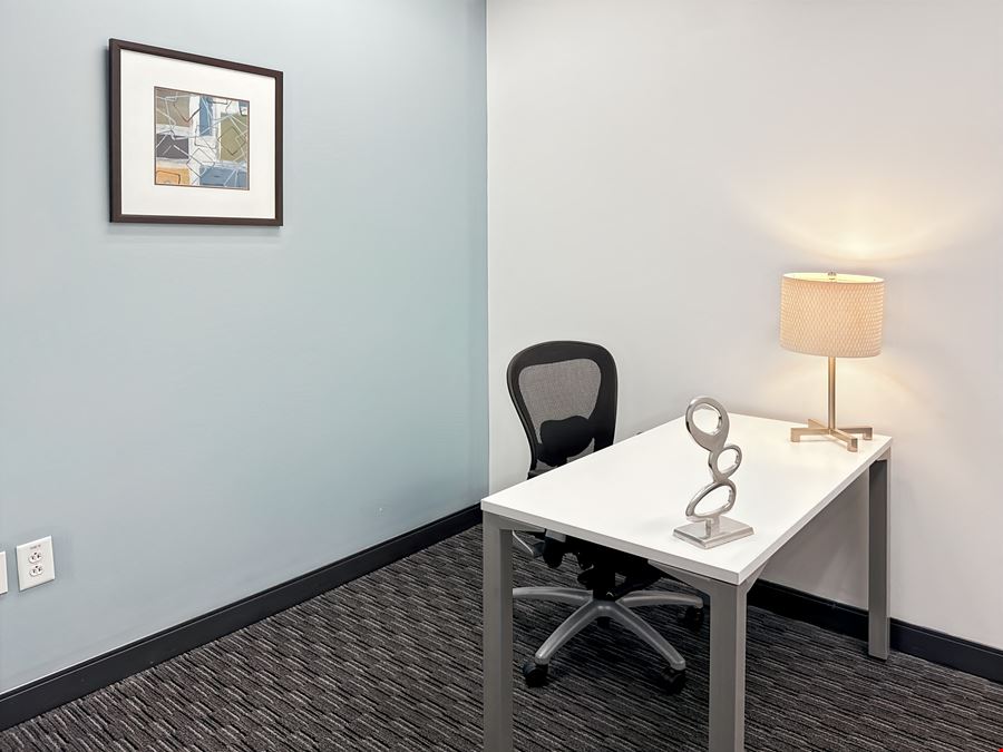 NC, Raleigh – Cap Trust Tower