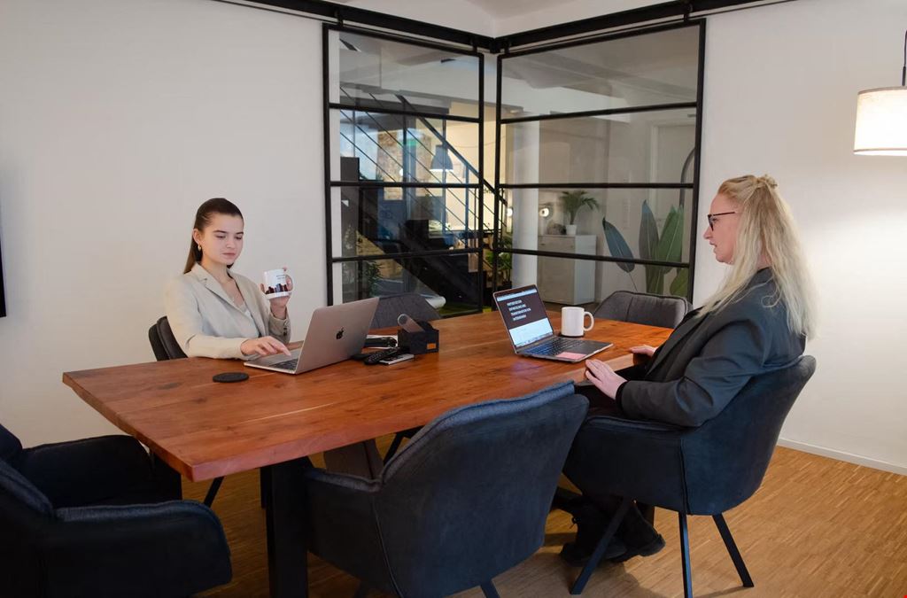 Cocovestment Coworking Loft
