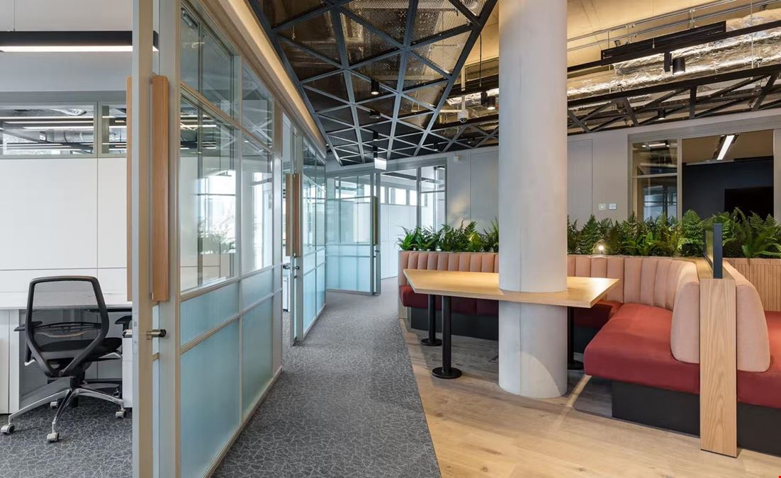 Fora - Southwark - 241 Southwark Bridge Road