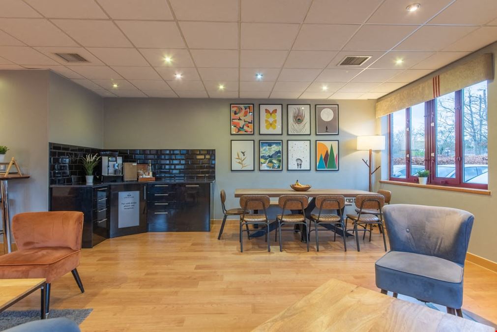 Podium Space - Sandford Gate