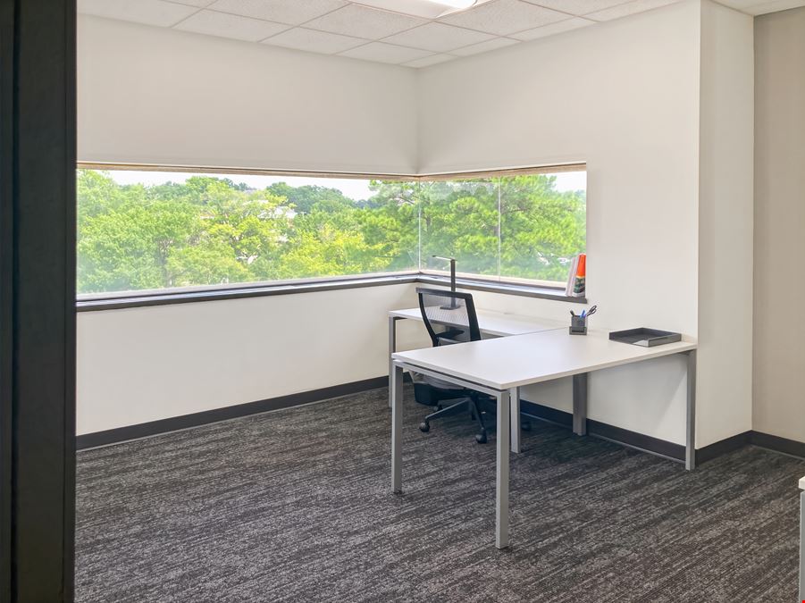 NC, Burlington - S Main St