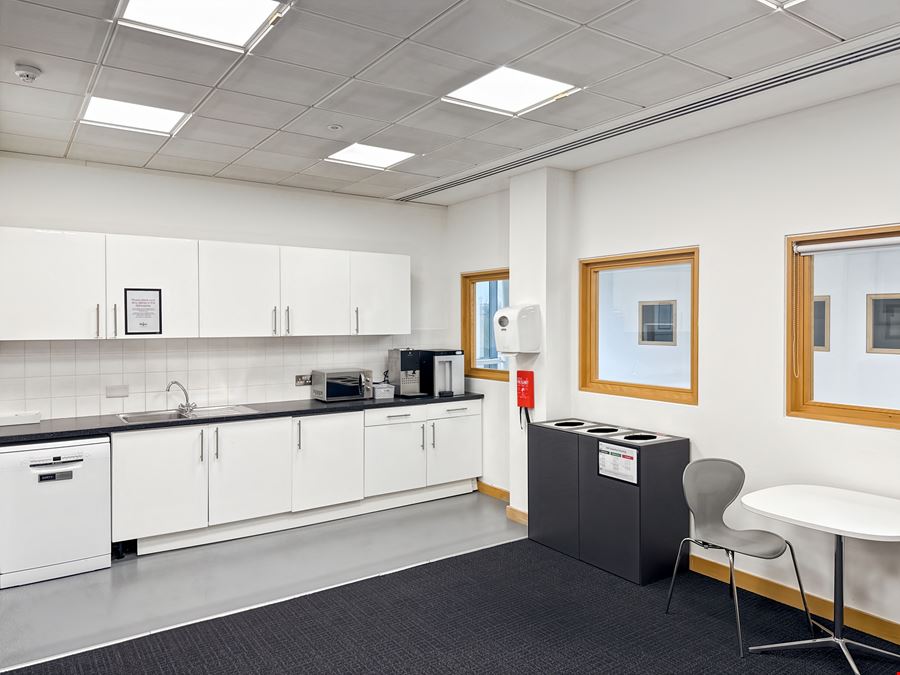 Regus - Cambourne