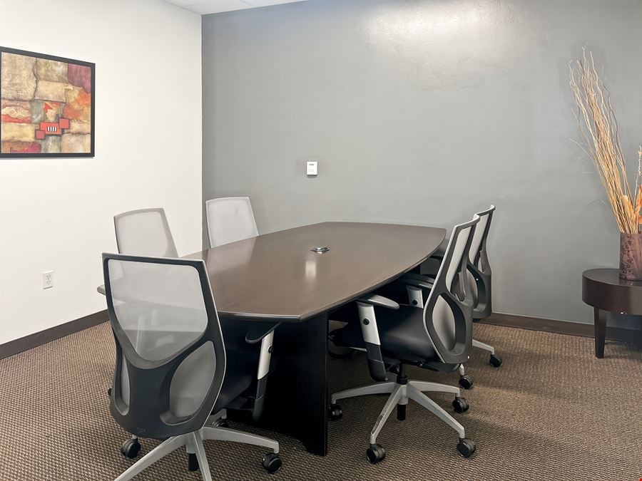 CA, Bakersfield - 4900 California Avenue