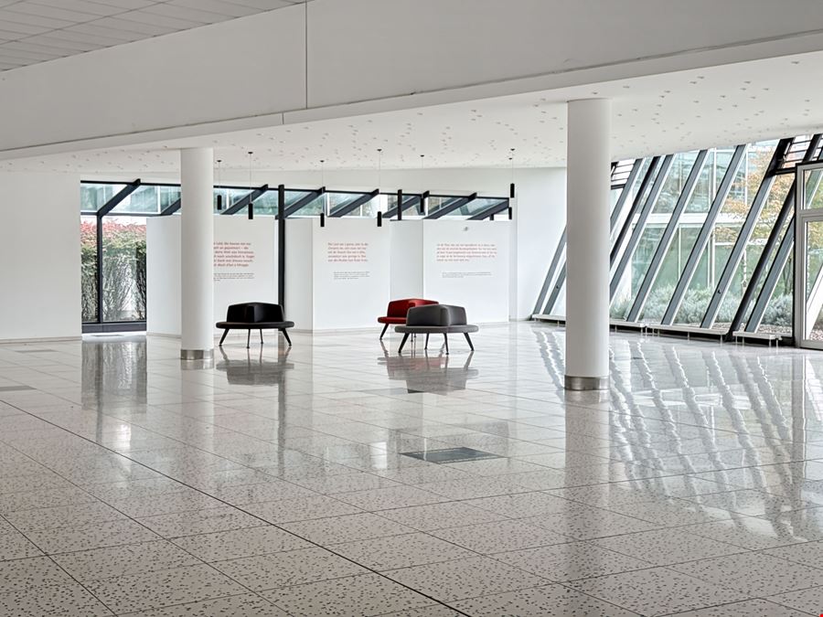 Theodor-Heuss-Anlage