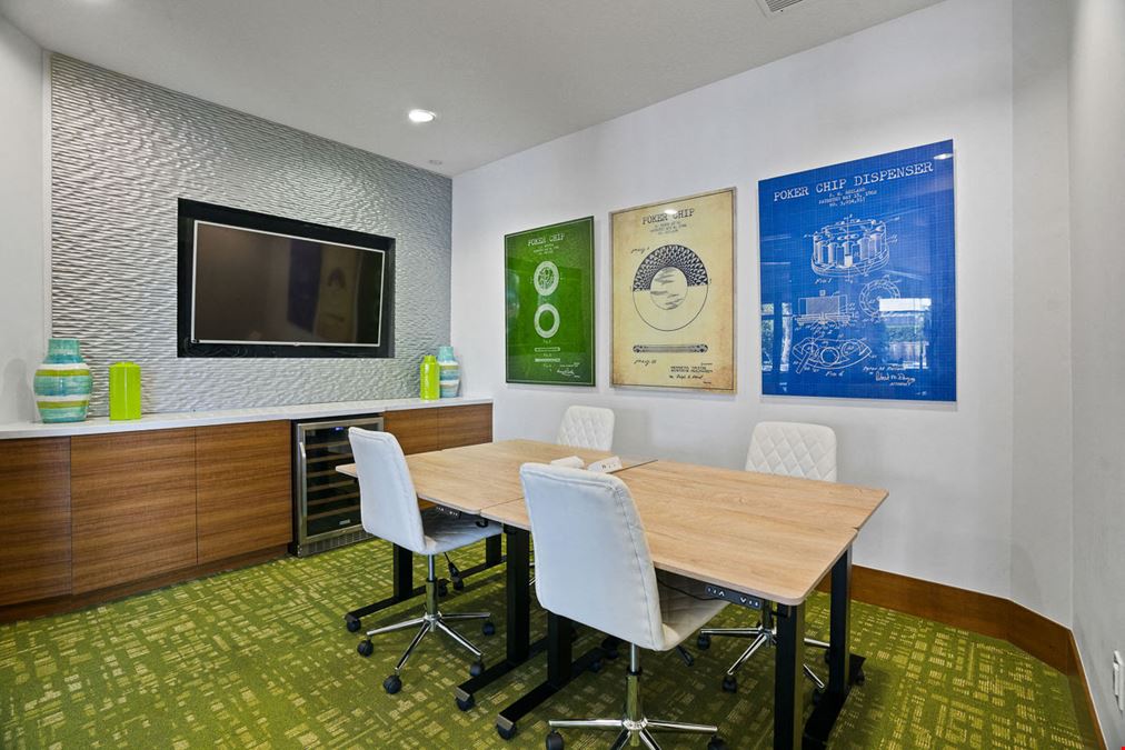 Apt CoWork at The Marq Highland Park