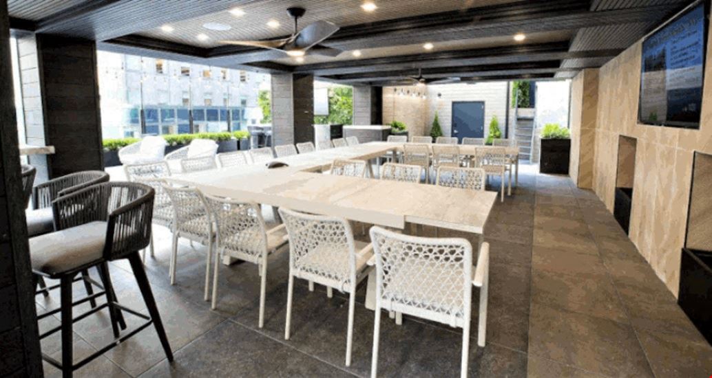 Rooftop Meeting Room