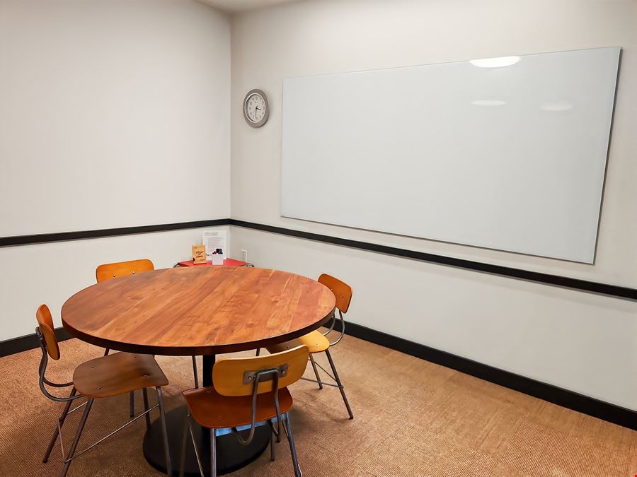 TX, The Woodlands - 1725 Hughes Landing Blvd.