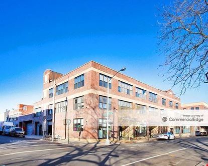 The Yard: Greenpoint