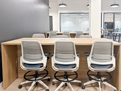 Preview of ON, Aurora - Melvin Robson Ave - day office in Aurora