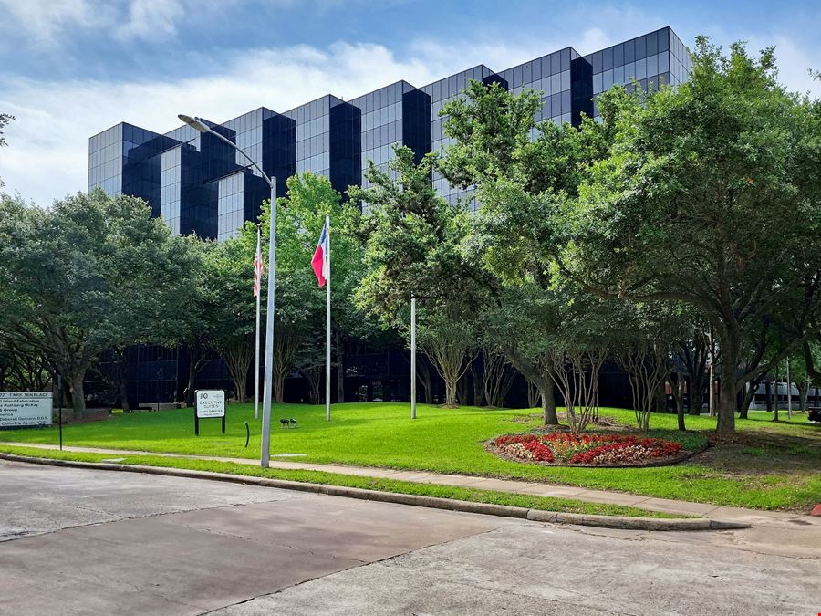 TX, Houston - Park Ten Place