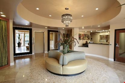 Regus - OFFICENEST - Las Vegas