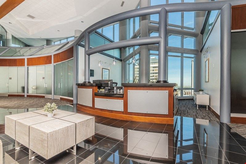 Avanti Workspace (Wells Fargo Center)