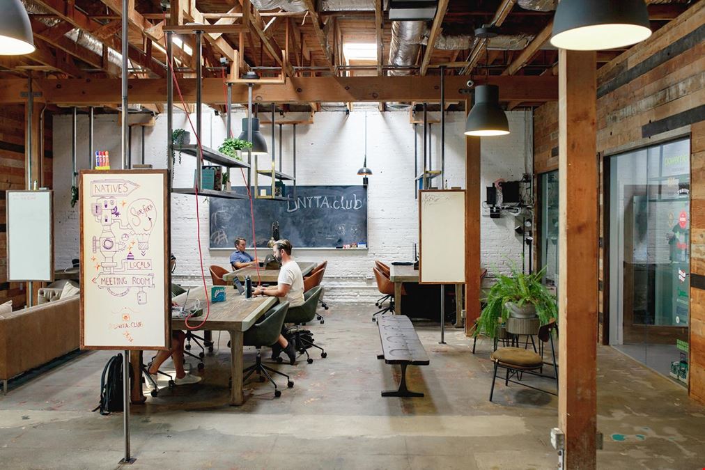 Unità Club Hermosa Beach