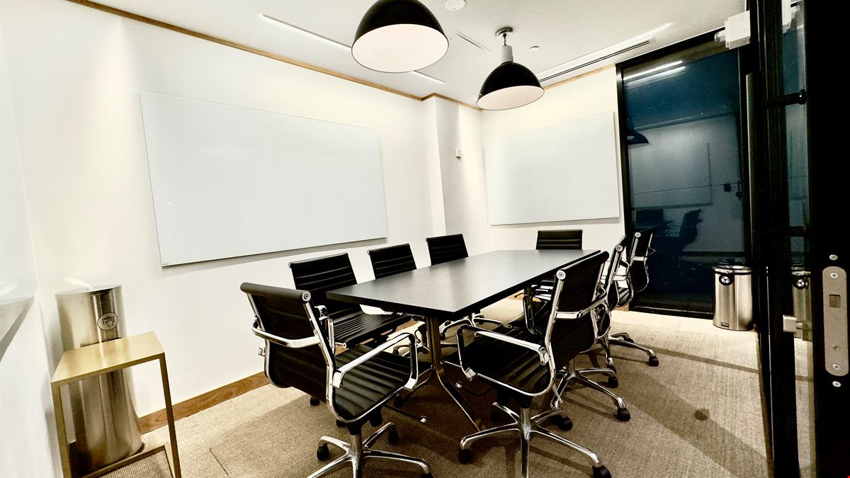 Corporate Suites 880 3rd Avenue