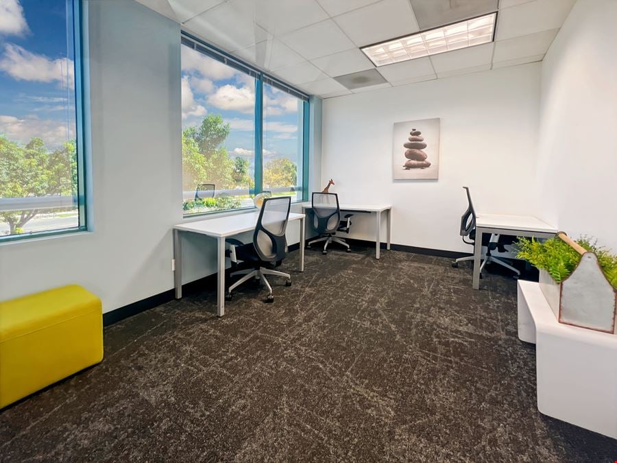 CA, Rancho Santa Margarita - Koll Center