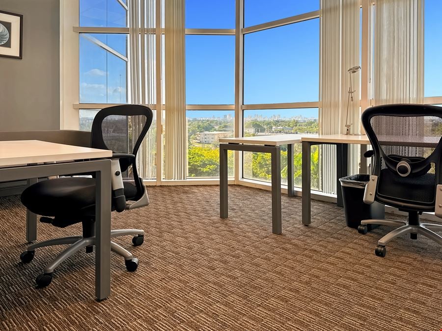 Regus - Hollywood – Presidential Circle