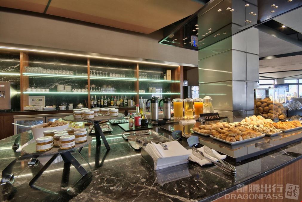 La Valette Club Malta International Airport Main Terminal