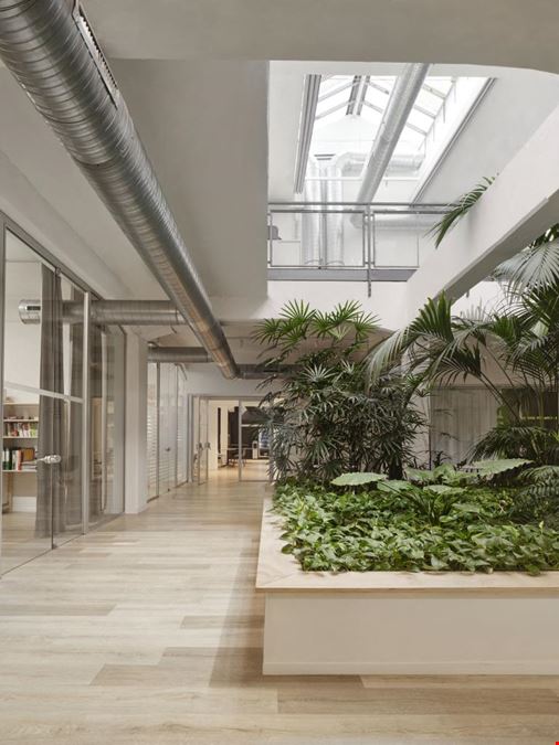 YoRoom Coworking & Office