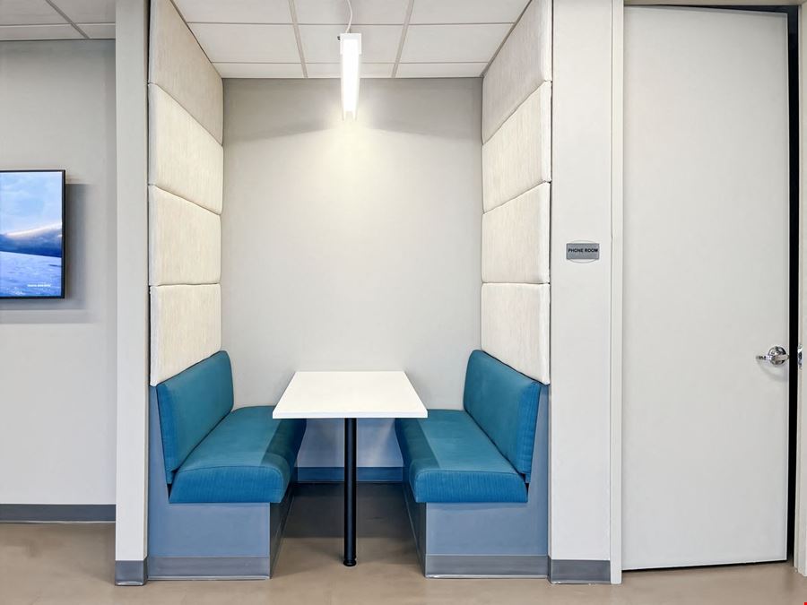 Regus - Tallahassee - Monroe St