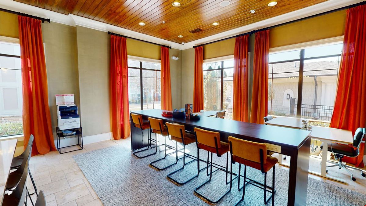 Apt CoWork at Heights at Meridian