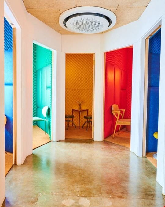 Private Office for 20