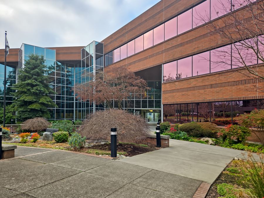 Regus - Bellevue - Ridgewood Corporate Square