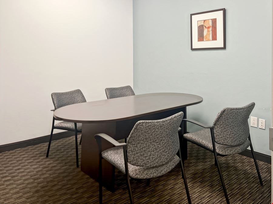 Regus - Toronto - Yonge and Richmond Centre