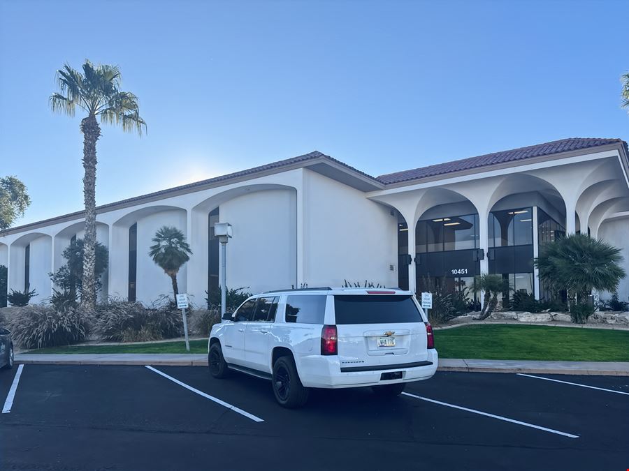 Regus - Sun City - West Palmeras Dr