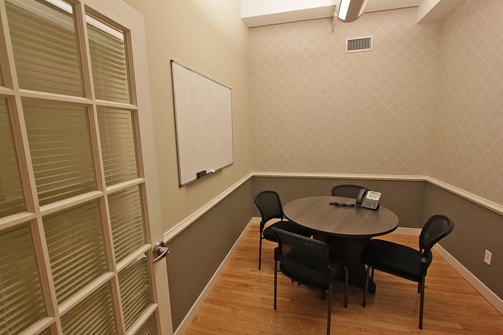 Meeting Room (small)