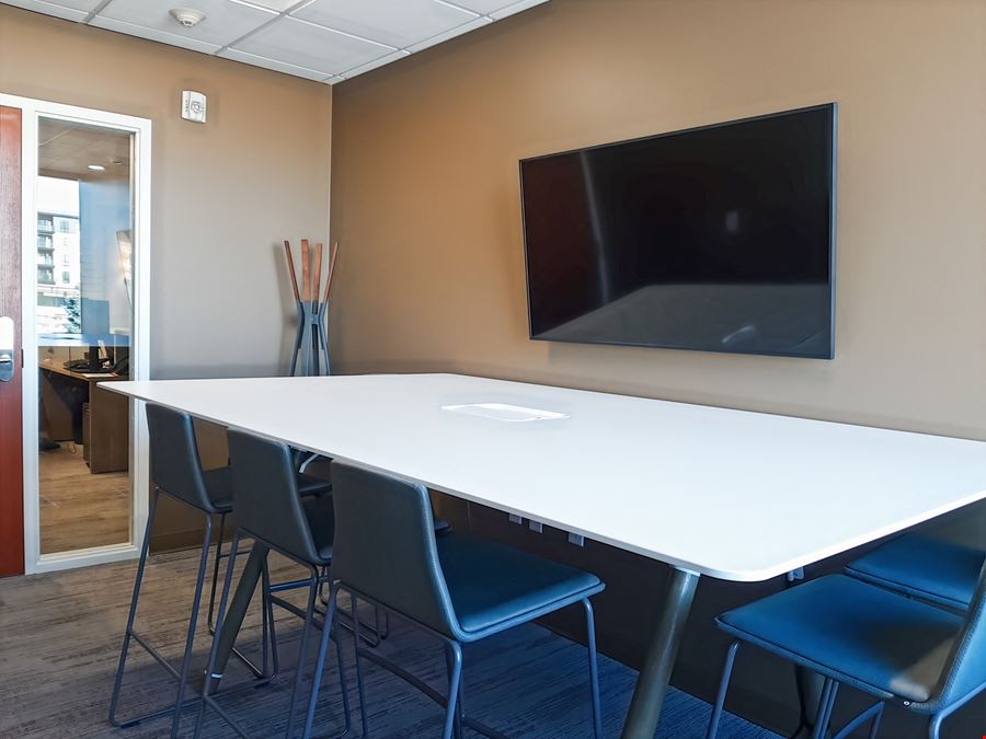 WI, Bayside - Brown Deer Rd