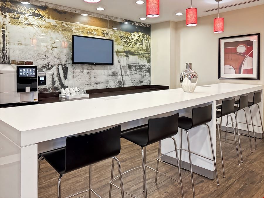 Regus - Atlanta - Parkwood