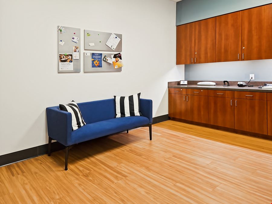 TX, Cedar Hill - Uptown Village