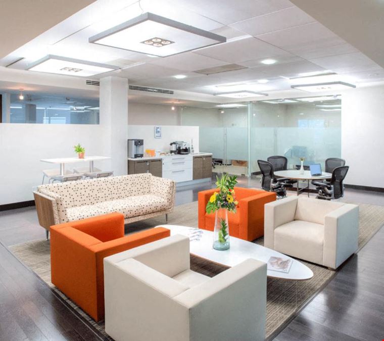 IOS Offices - Torres IOS Campestre