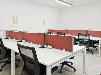 Regus - Oklahoma City - W Reno Ave
