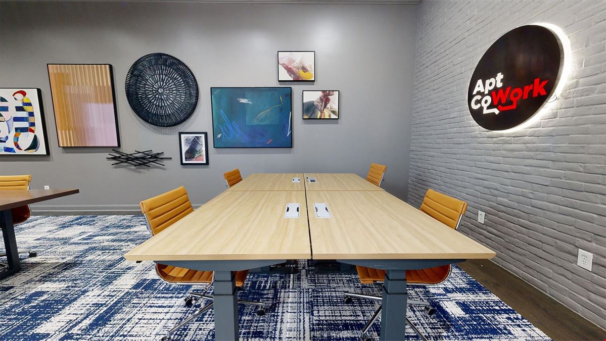 Apt CoWork at Cottonwood Ridgeview - Open Seating