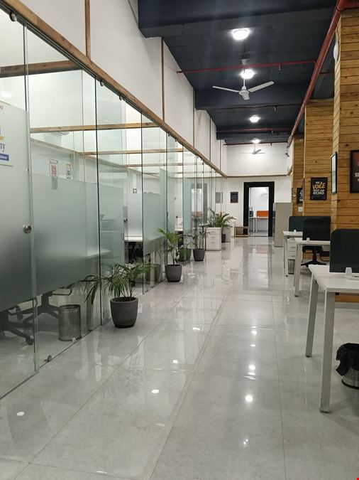 iWorkk - Coworking