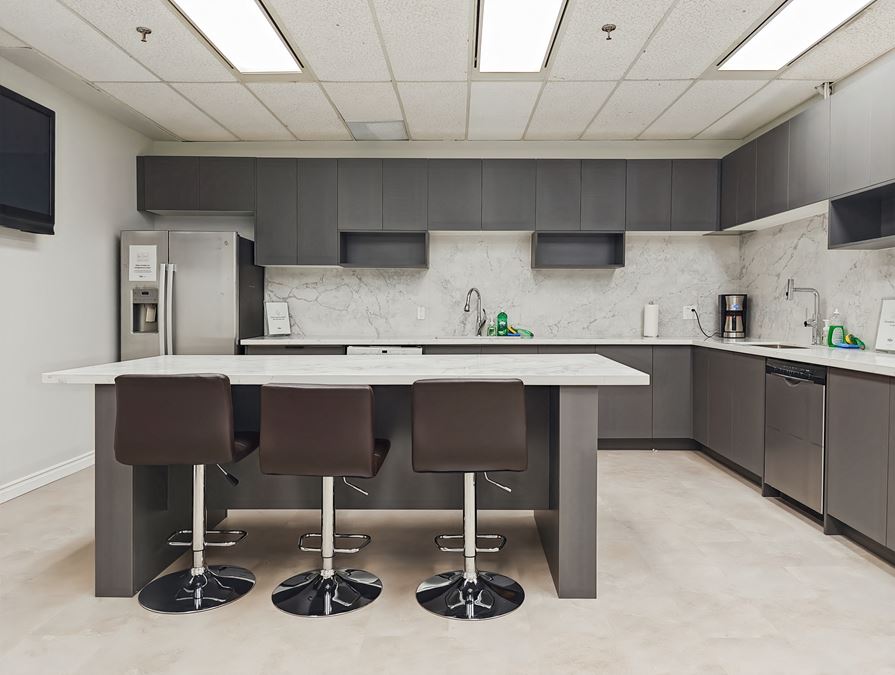 ON, Markham - 7300 Warden Ave